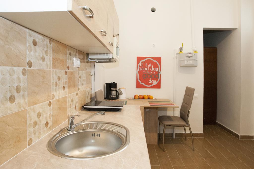 Ariel Studio Close To St. Stephen Basilica Budapeste Exterior foto