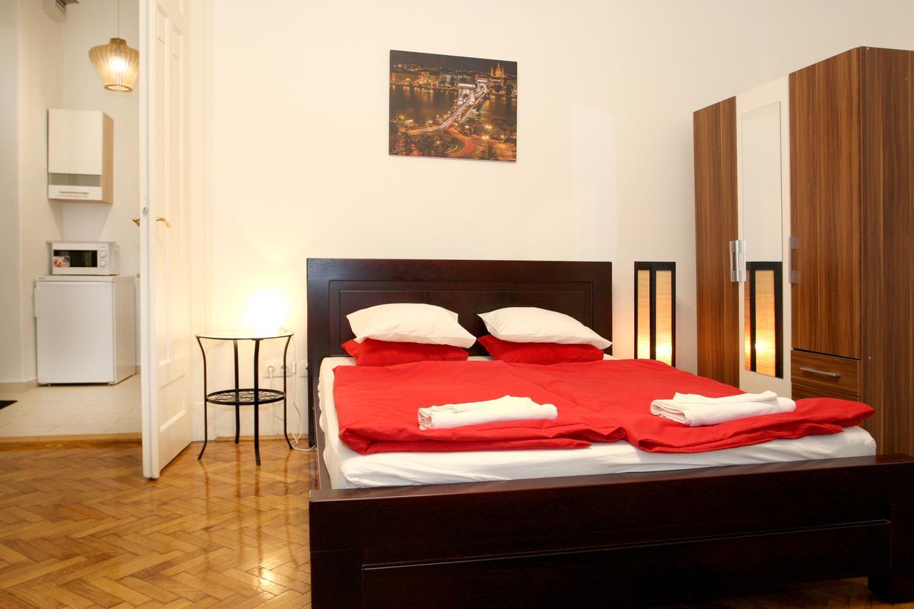 Ariel Studio Close To St. Stephen Basilica Budapeste Exterior foto